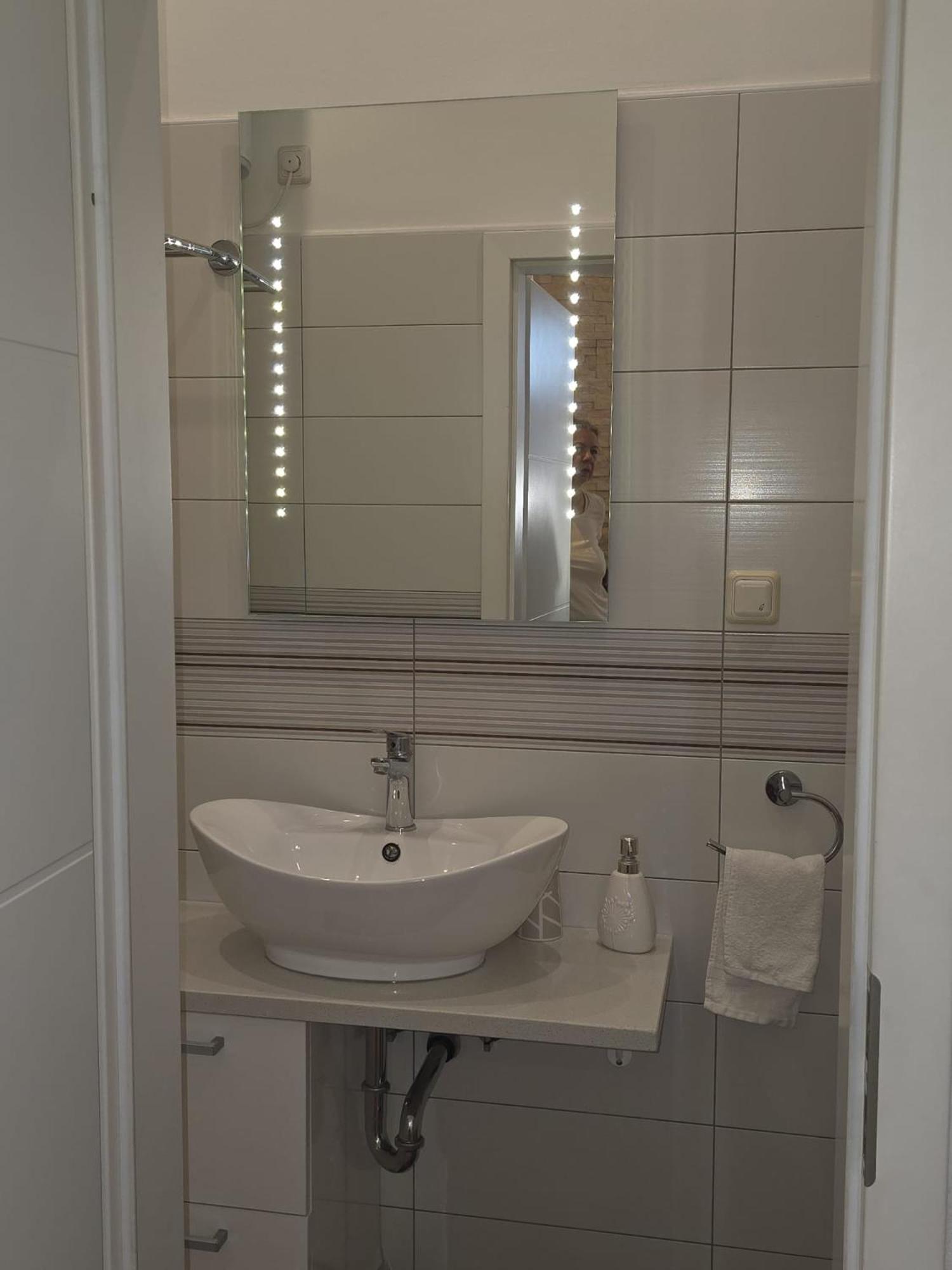 Apartment Sandra 2+2 *** Crikvenica Extérieur photo
