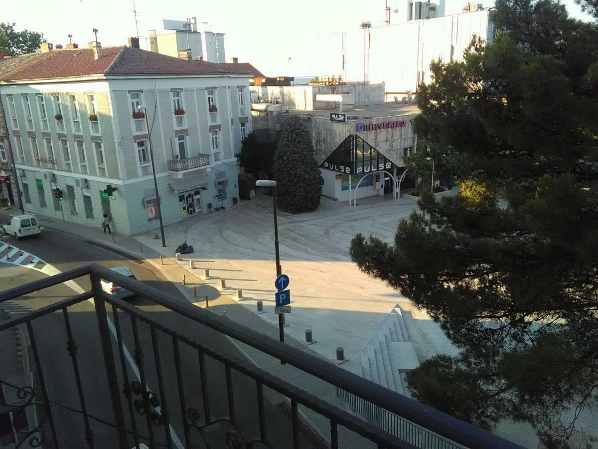 Apartment Sandra 2+2 *** Crikvenica Extérieur photo