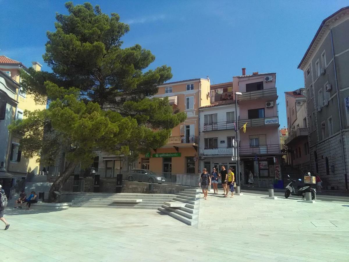 Apartment Sandra 2+2 *** Crikvenica Extérieur photo