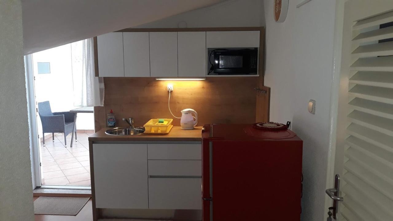 Apartment Sandra 2+2 *** Crikvenica Extérieur photo